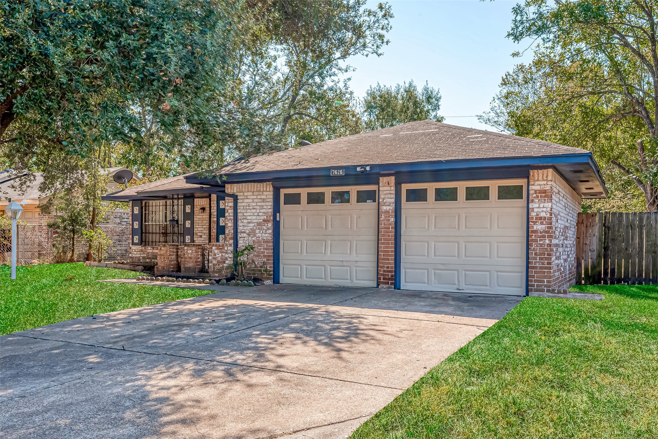 7626 Navasota Street Houston TX 77016