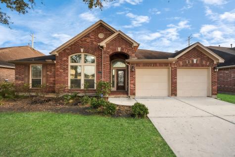 13617 Rainwater Drive Pearland TX 77584