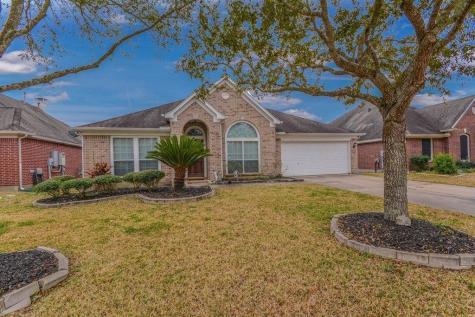 2216 Waters Edge Lane League City TX 77573