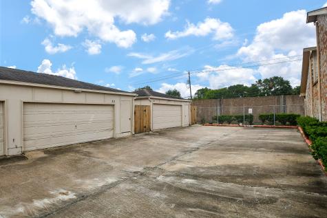 20 Barcelona Court Missouri City TX 77459