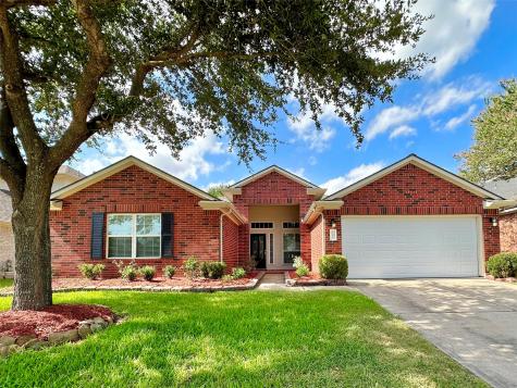 1307 Surecrop Lane Pasadena TX 77504