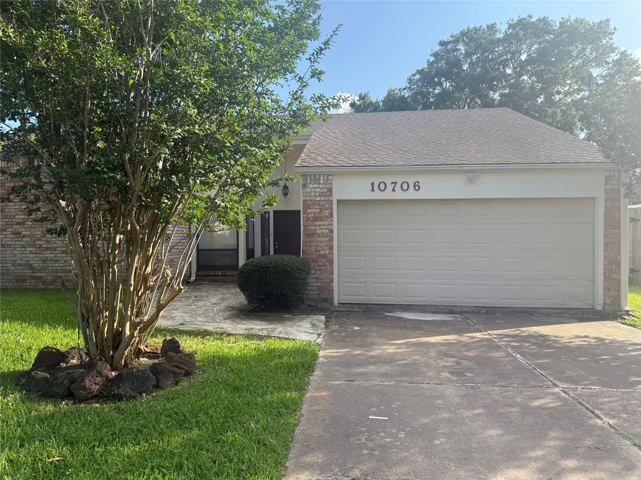 10706 Sagevale Lane Houston TX 77089