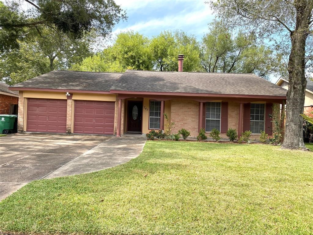 747 Seamaster Drive Houston TX 77062