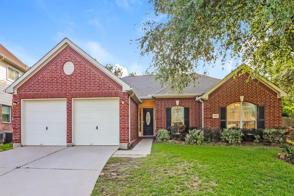 9806 King Arthur Court La Porte TX 77571