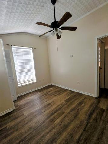 601B West Washington Avenue Avenue B Navasota TX 77868