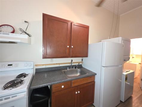 601B West Washington Avenue Avenue B Navasota TX 77868