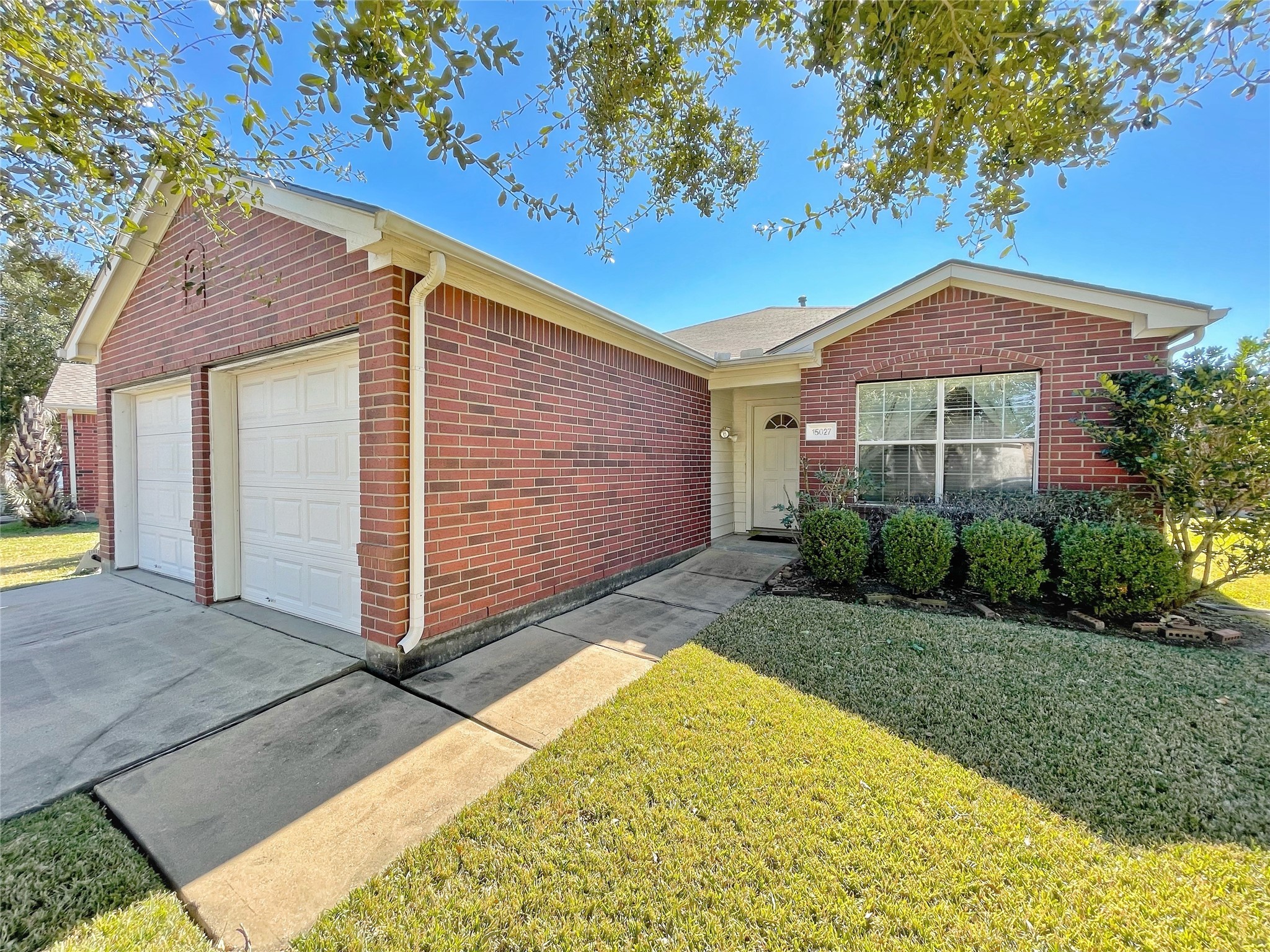 15027 Sugar Sweet Drive Sugar Land TX 77498