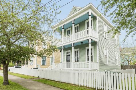 406 17th Street Galveston TX 77550