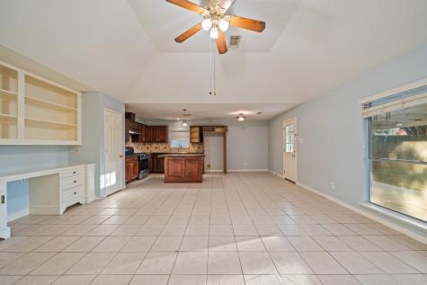11811 Marburg Drive Houston TX 77066