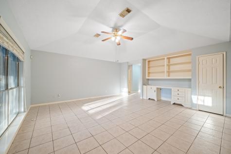 11811 Marburg Drive Houston TX 77066
