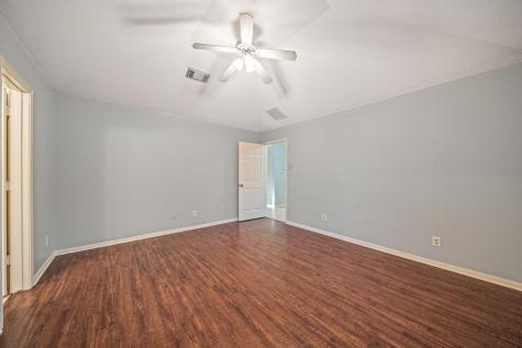 11811 Marburg Drive Houston TX 77066