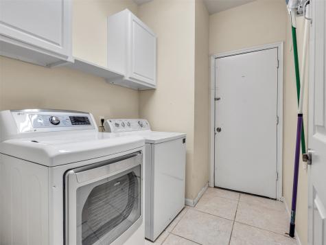 3823 Beacons View Friendswood TX 77546