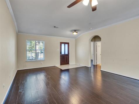 3823 Beacons View Friendswood TX 77546