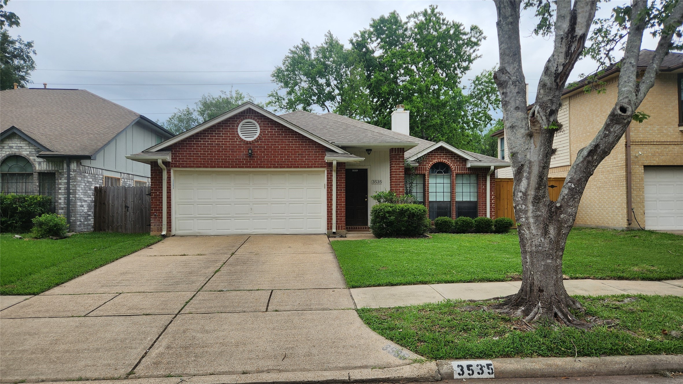 3535 Santa Rosa Lane Sugar Land TX 77478