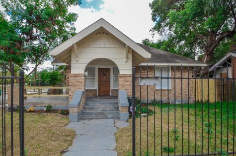 3501 Mosley Court Houston TX 77004