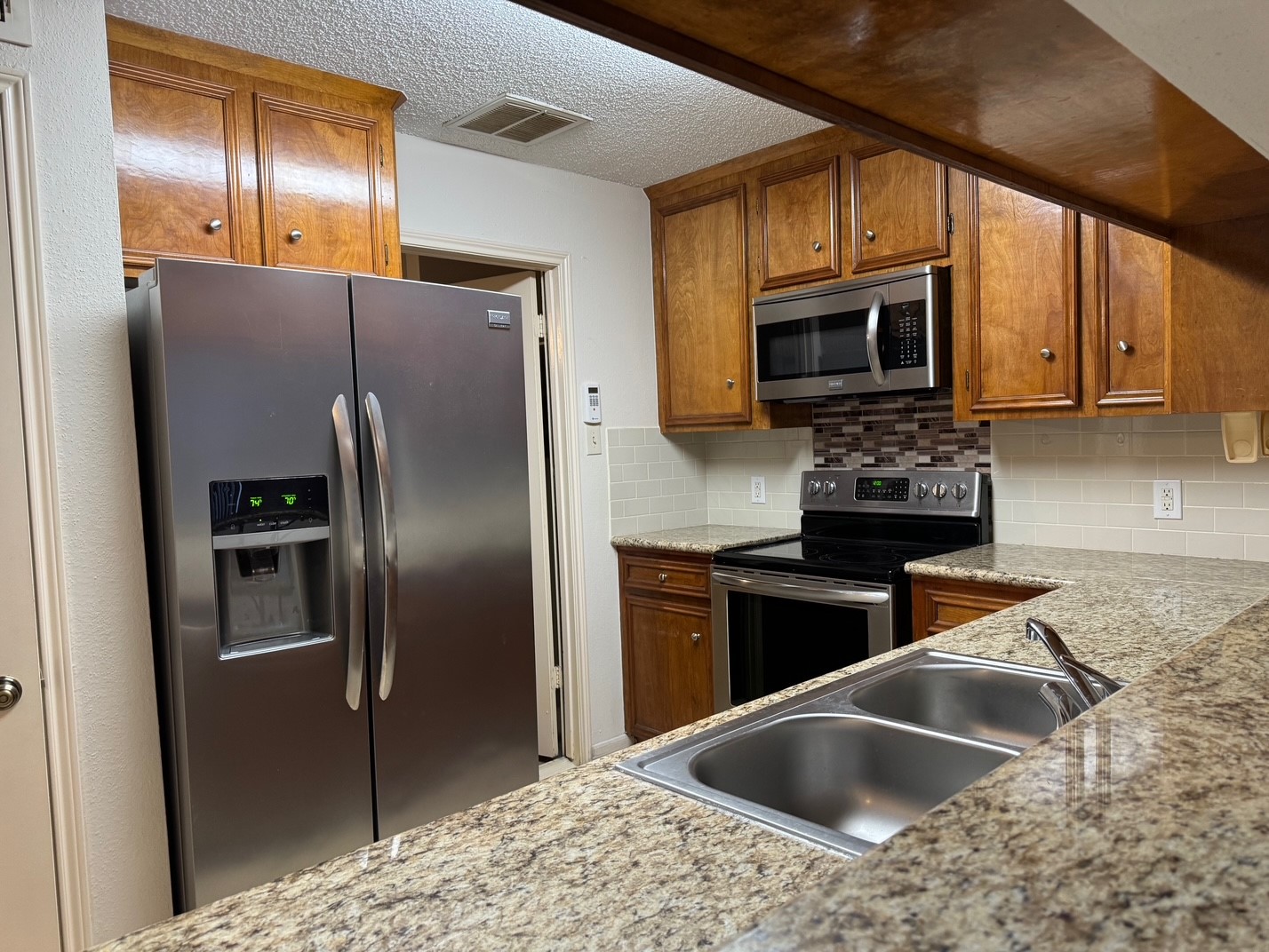 13784 Hollowgreen Drive Houston TX 77082