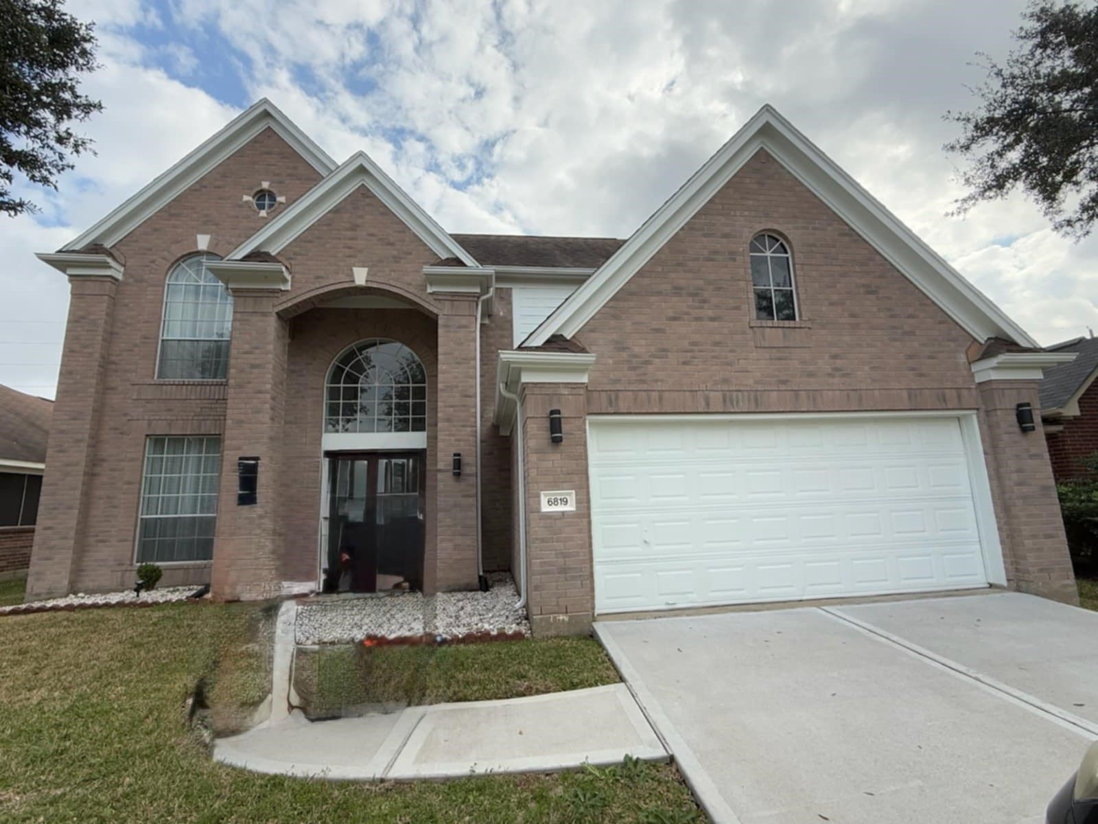 6819 Oakbranch Manor Lane Richmond TX 77407