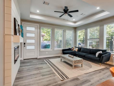 1118 Bunton Street Houston TX 77009