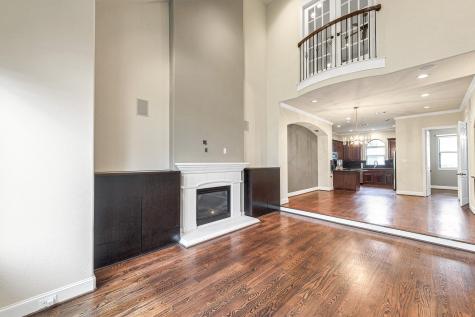 614 Westcott Street Houston TX 77007