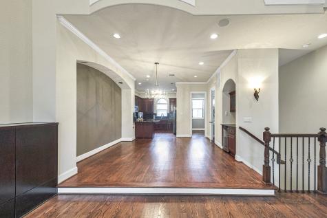 614 Westcott Street Houston TX 77007