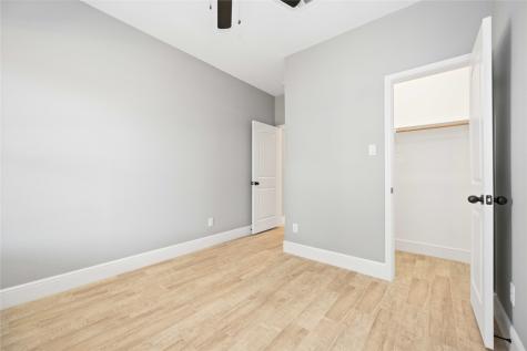 4651 Mallow Street B Houston TX 77051