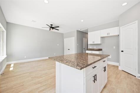4651 Mallow Street B Houston TX 77051