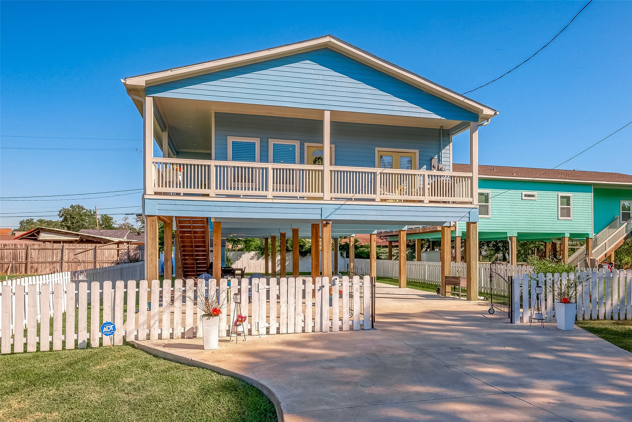 108 Bay Oaks Drive La Porte TX 77571