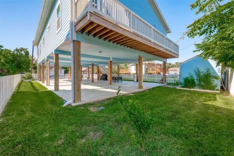 108 Bay Oaks Drive La Porte TX 77571