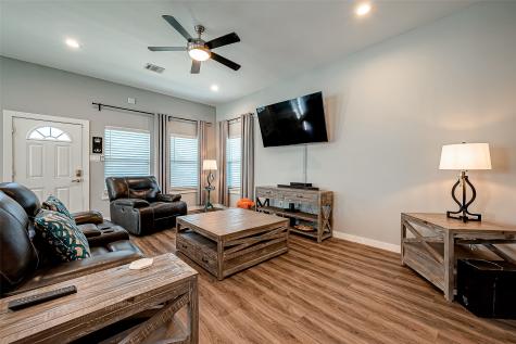 108 Bay Oaks Drive La Porte TX 77571