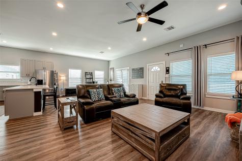 108 Bay Oaks Drive La Porte TX 77571