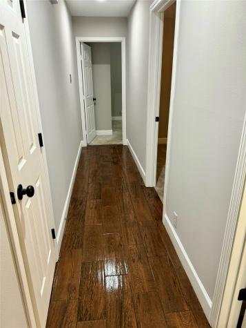 2842 Knotty Oaks Trail Houston TX 77045