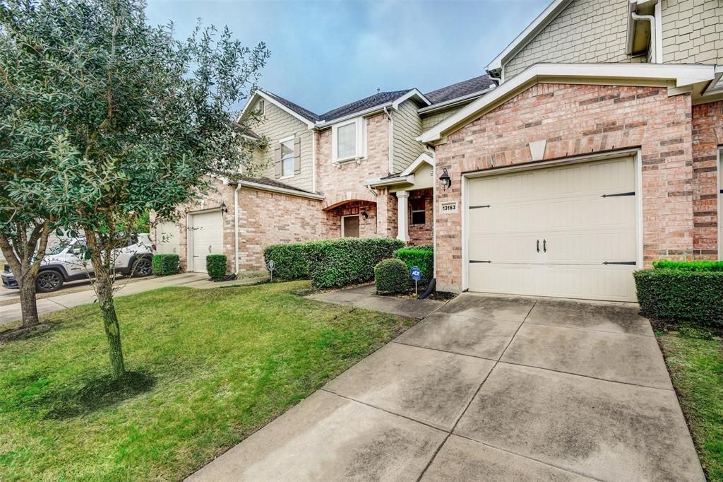 13163 Stratford Skies Lane Houston TX 77072