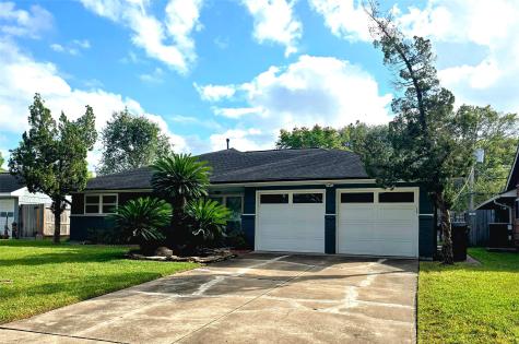 4621 Hummingbird Street Houston TX 77035