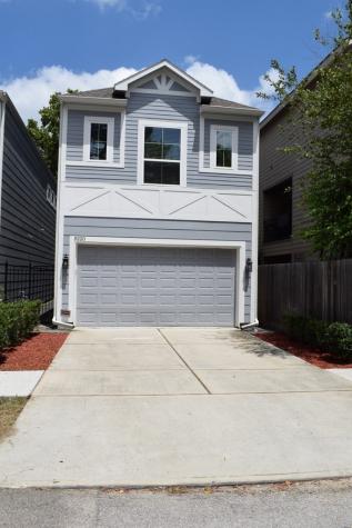 5220 Petty Street Houston TX 77007