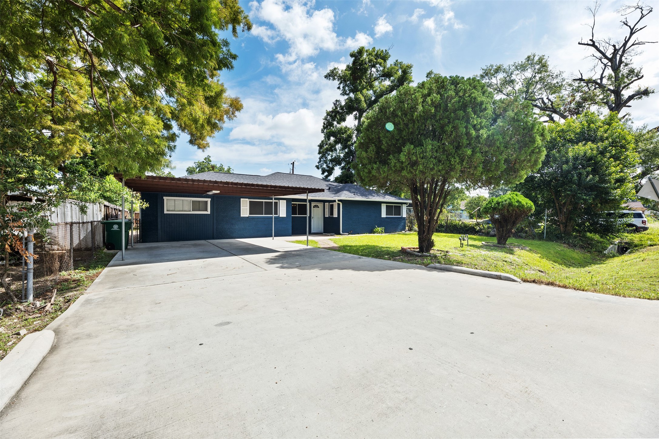 73 Dipping Lane Houston TX 77076