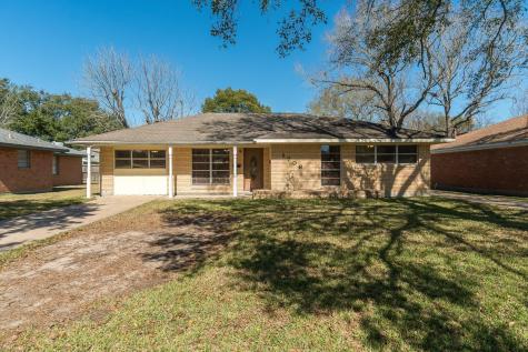 1706 Colby Drive Baytown TX 77520