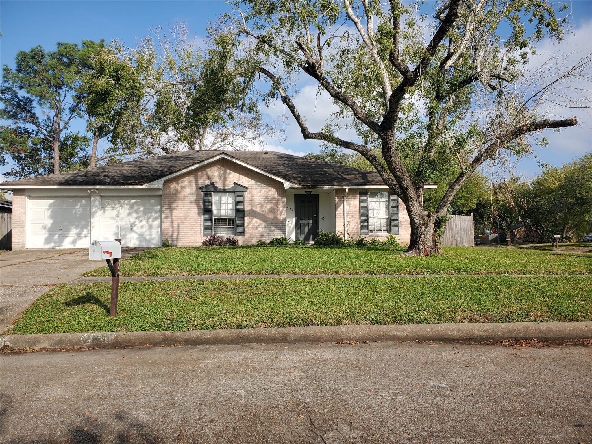 2635 Plymouth Rock Drive Webster TX 77598