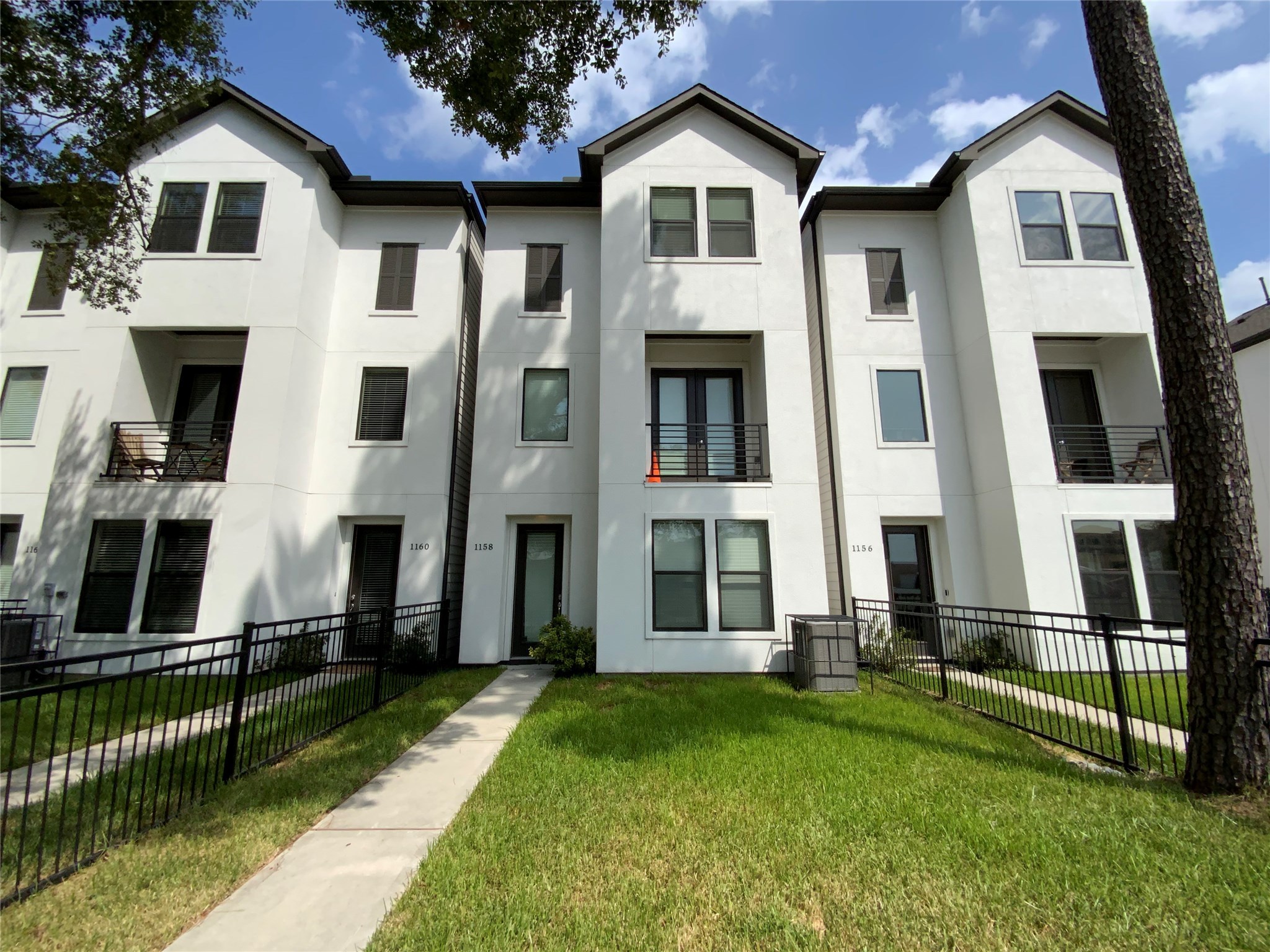 1158 Wycliffe Drive Houston TX 77043