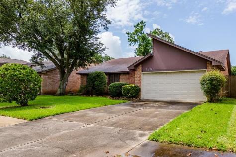 3130 Shawnee Drive Sugar Land TX 77479