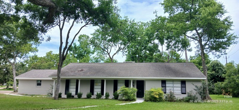 52 Oyster Creek Court Lake Jackson TX 77566