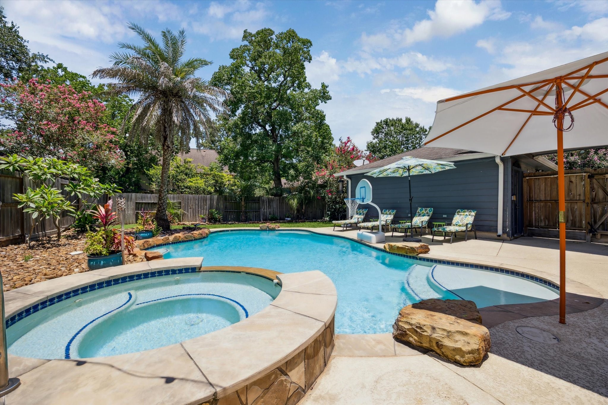 4311 Meadowbank Drive Seabrook TX 77586