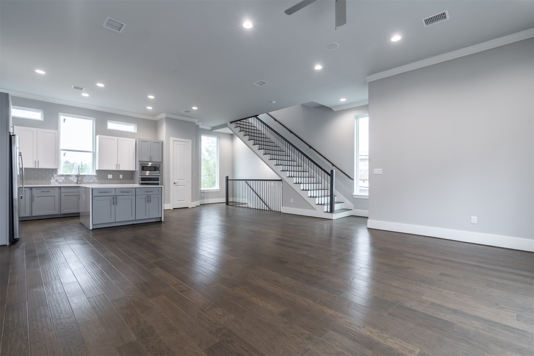 1545 W 22nd Street Houston TX 77008