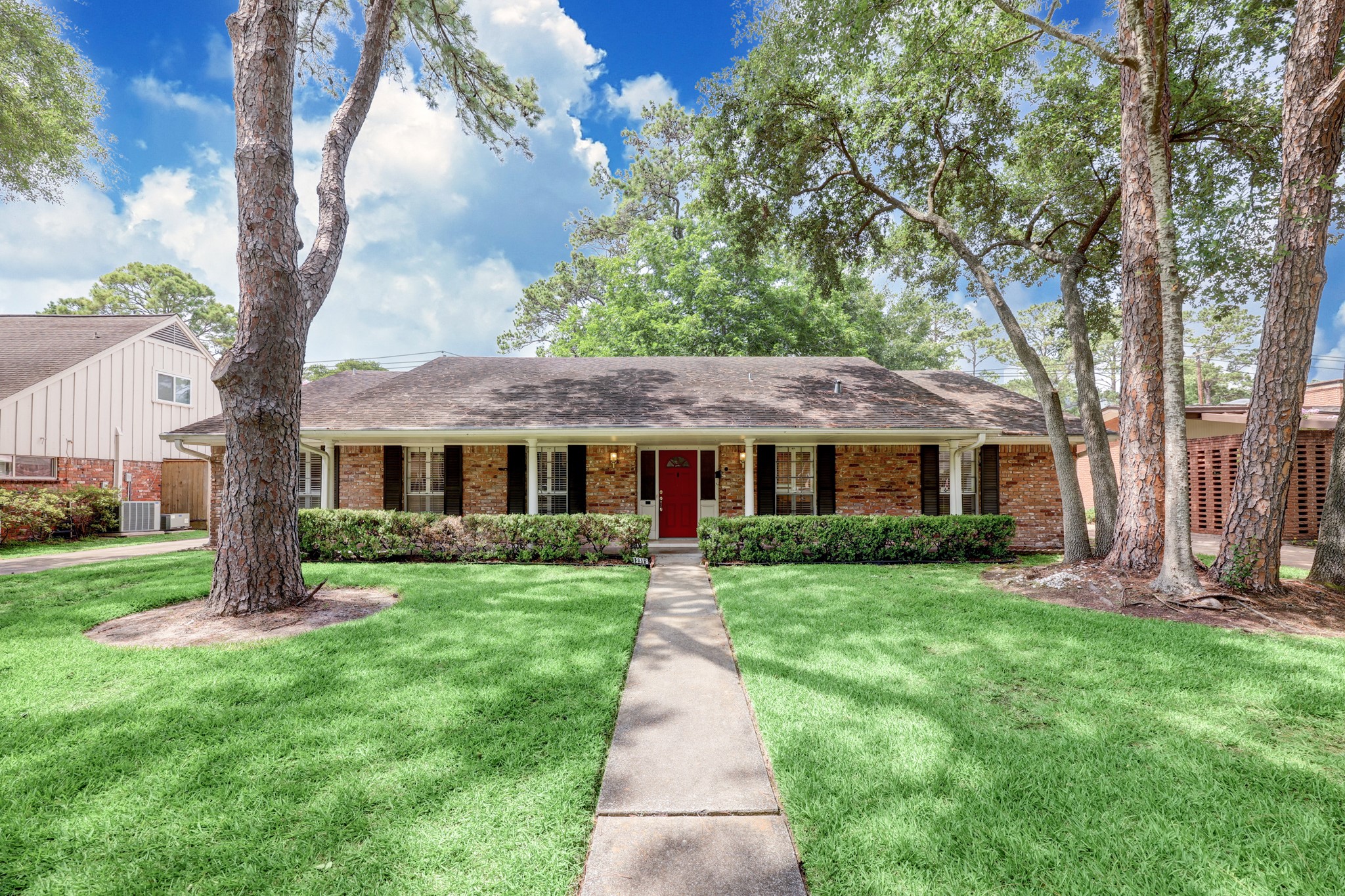 12318 Perthshire Road Houston TX 77024