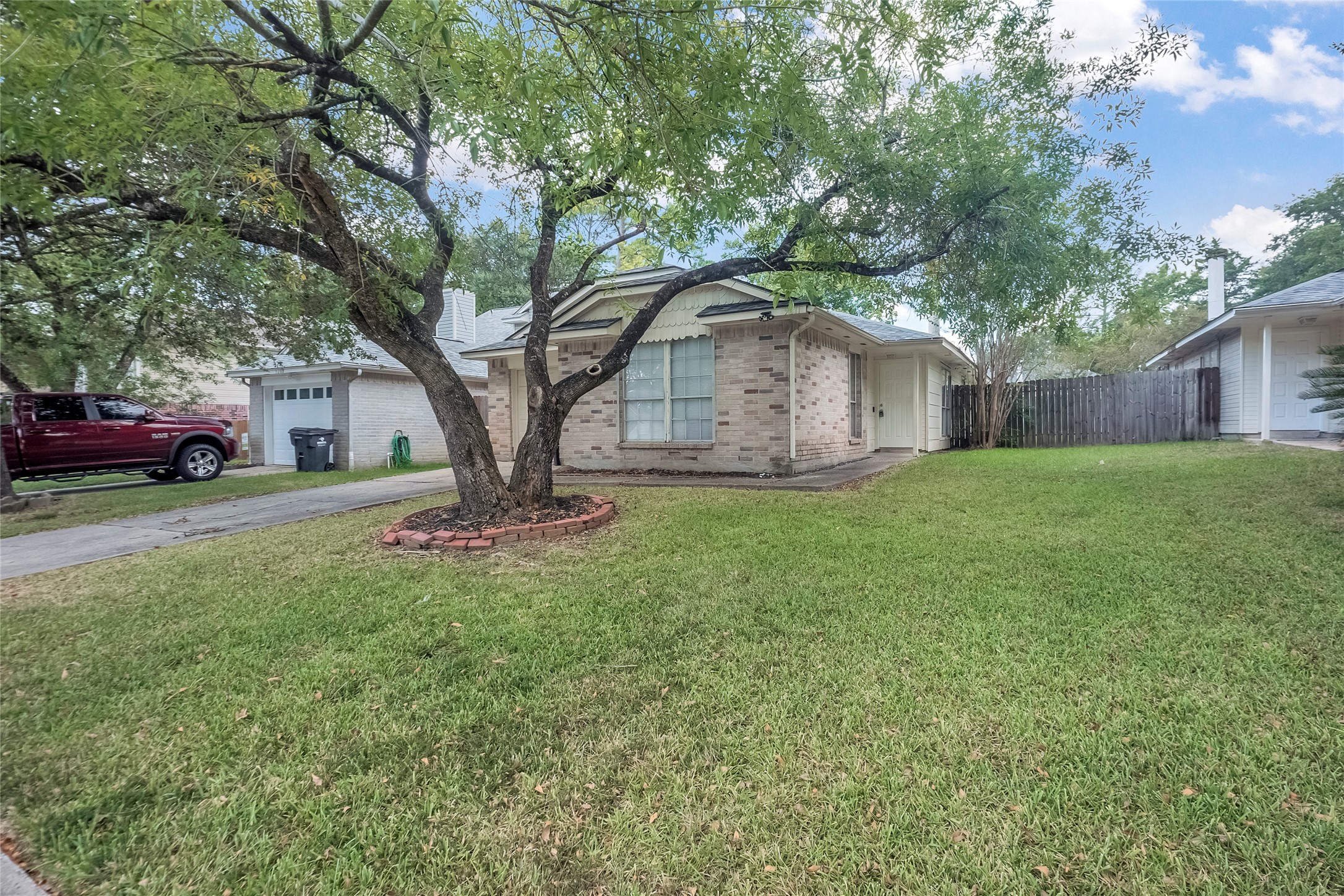 5211 Lynngate Drive Spring TX 77373