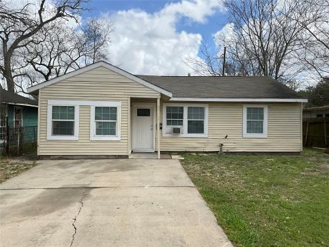 6709 Kassarine Pass Houston TX 77033
