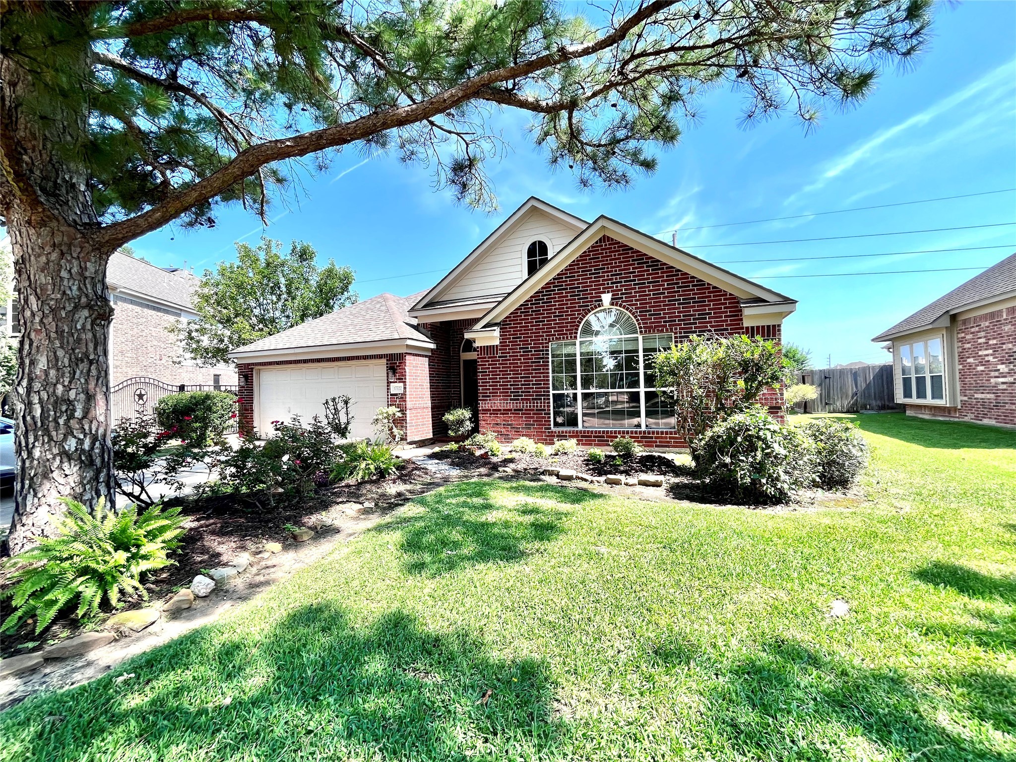 17722 Meadow Crossing Lane Houston TX 77095