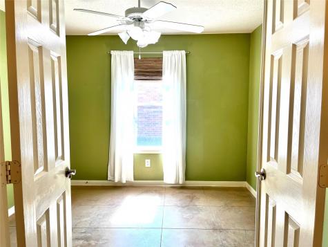 17722 Meadow Crossing Lane Houston TX 77095