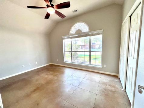 17722 Meadow Crossing Lane Houston TX 77095