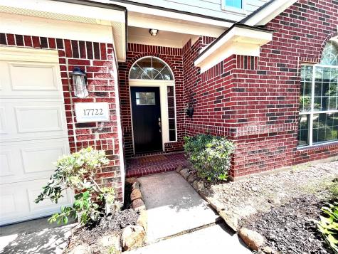 17722 Meadow Crossing Lane Houston TX 77095