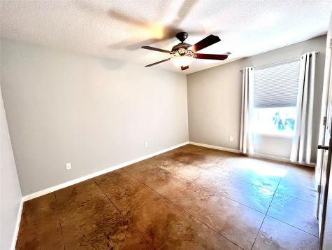 17722 Meadow Crossing Lane Houston TX 77095